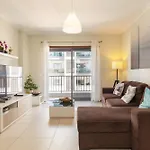 B03 - Luxury 2 Bed Lagos Marina